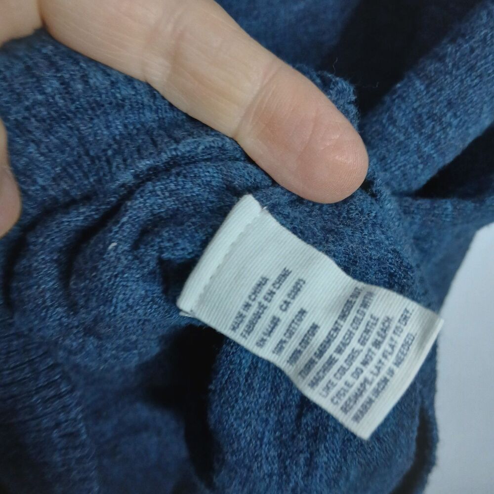 American Eagle V-Neck Sweater Cotton Knit Athletic Fit Navy Blue Men's Large - Picture 7 of 7